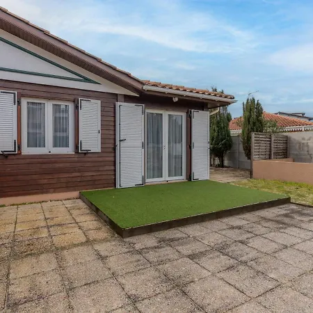Maison T3 Pour 4 Personnes A 400m De La Et Du Centre, Avec Terrasse Et Parking. - Fr-1-521-210 Biscarrosse
